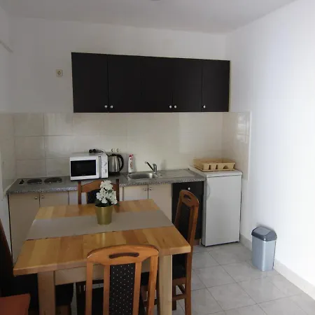 Karamatic 3* Zarici